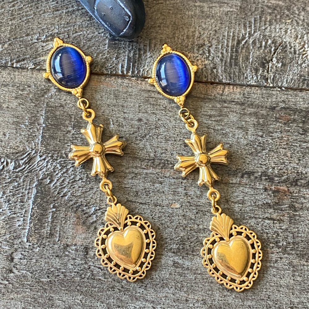 NEW Gold Gothic Cross And Heart Dangle Earrings